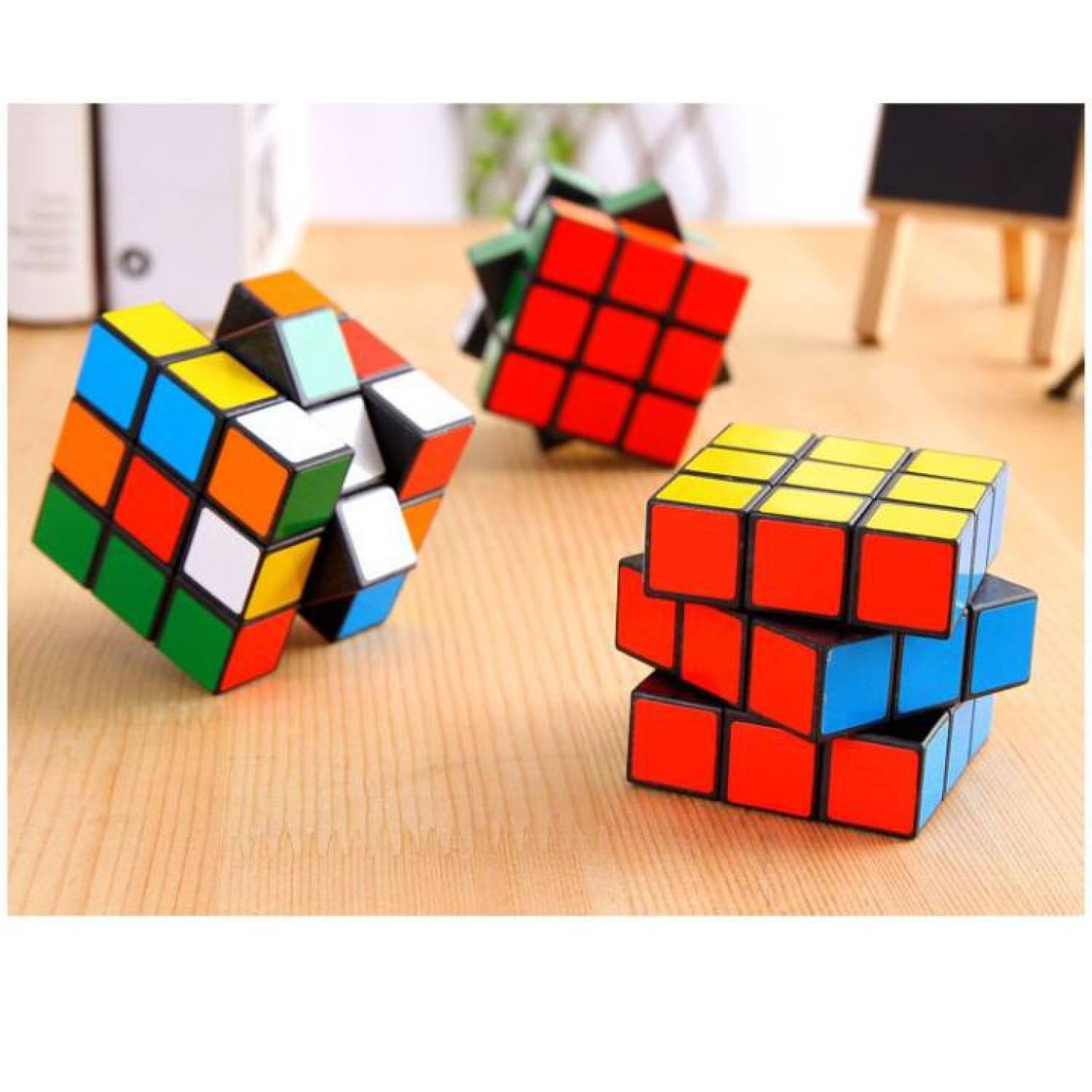 Đồ chơi thông minh - Rubik màu mini 3 x 3 cm quà tặng cho bé