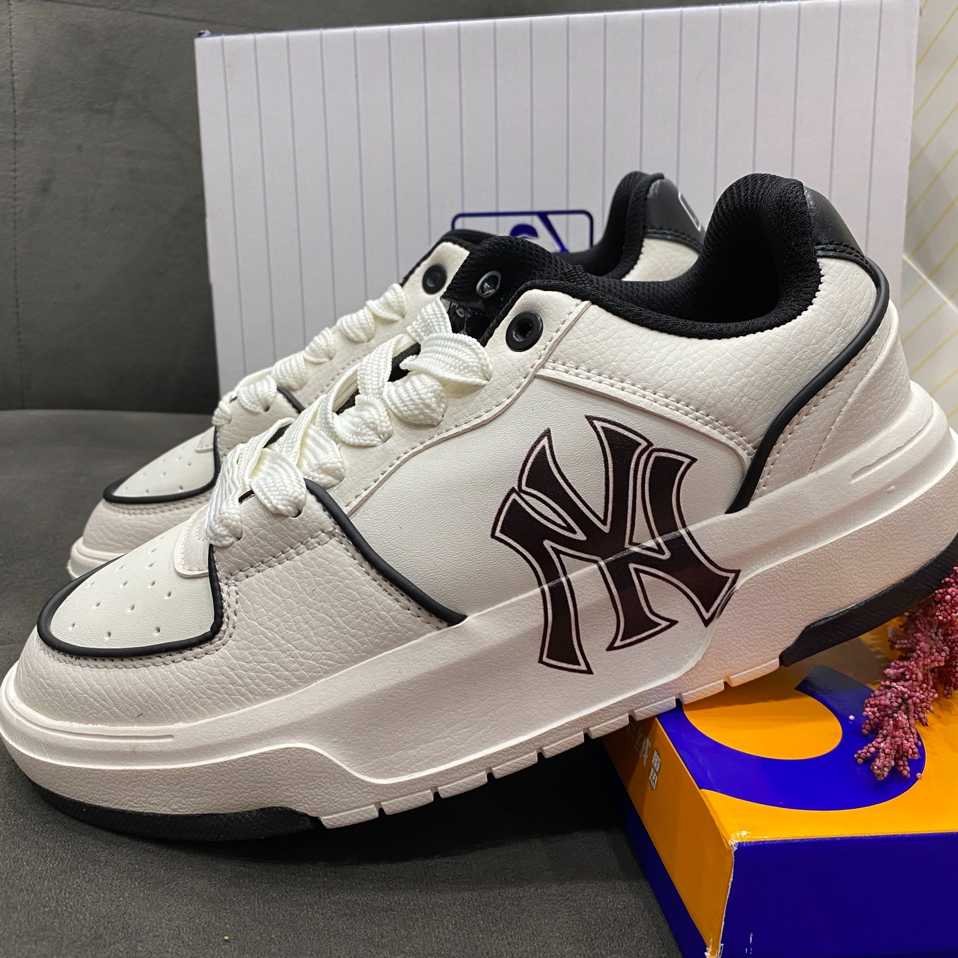 Giày mlb ny chunky liner, giày mlb ny trắng đen. size 36-43