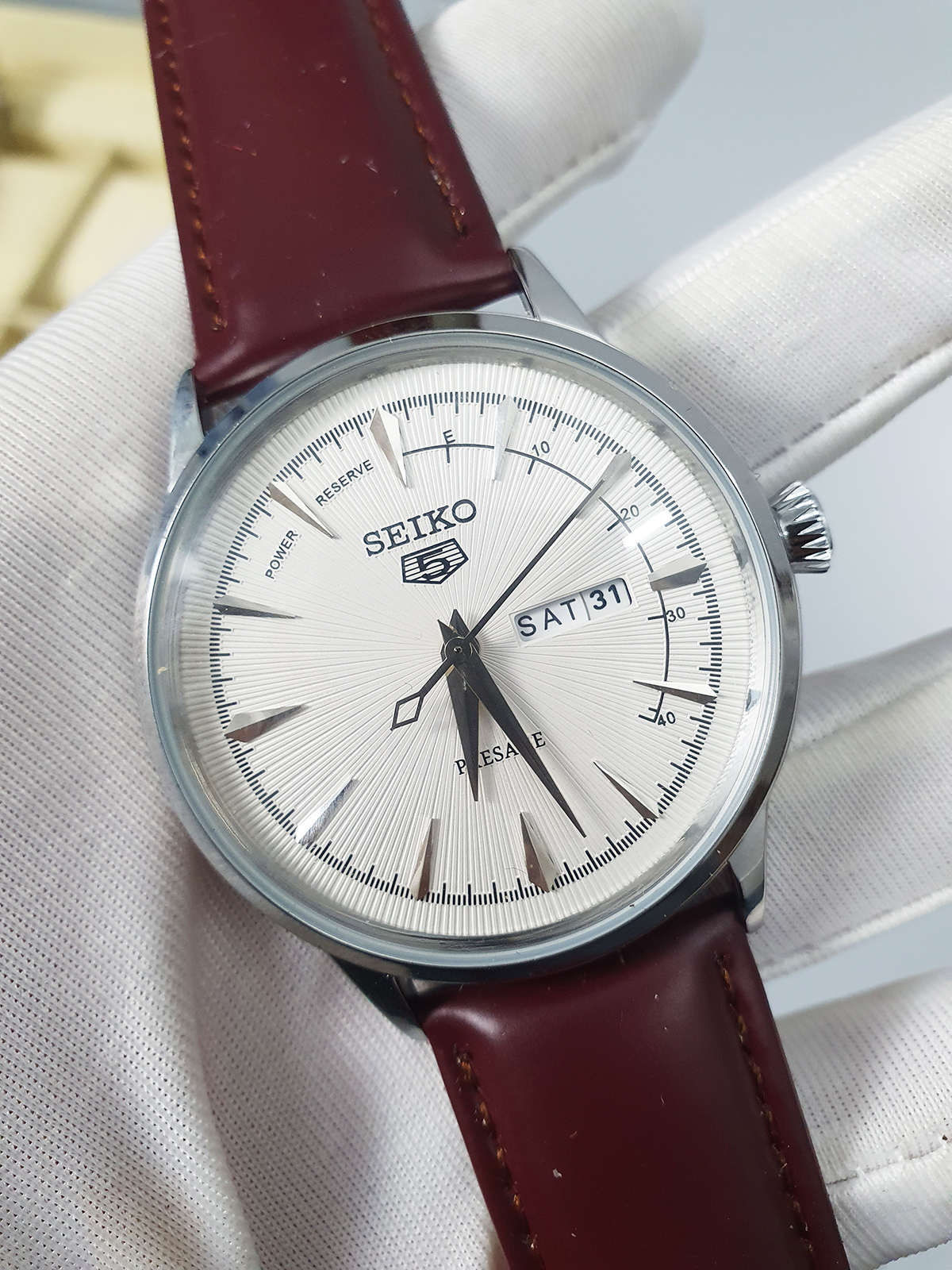 Đồng hồ nam SEIKO đồng hồ nam dây da lịch thứ ngày
