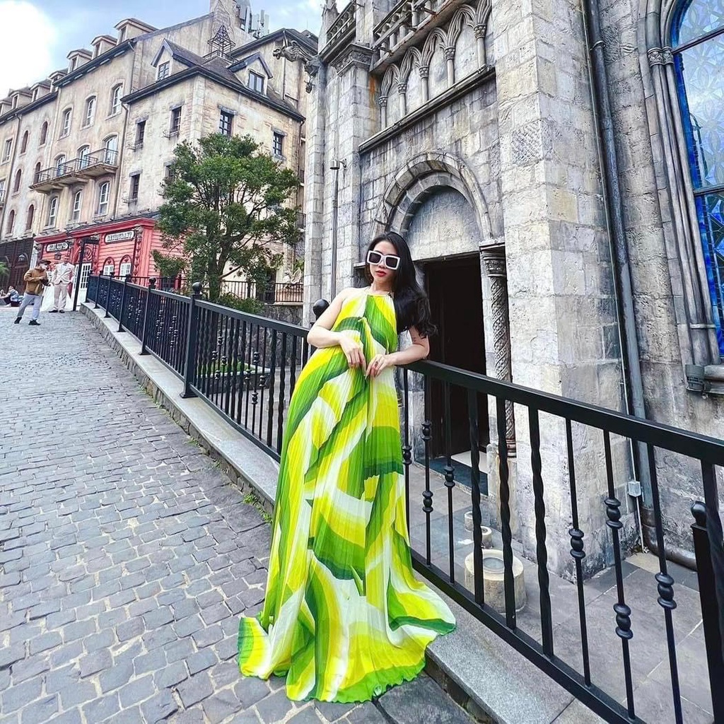 Đầm maxi đi biển cổ yếm dập ly phối màu vàng xanh váy đi biển mẫu mới - Maxi Ngọc Lan