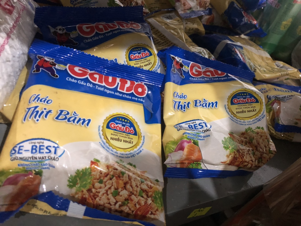 10 gói cháo thịt bằm gấu đỏ 50g. Date 12.2021