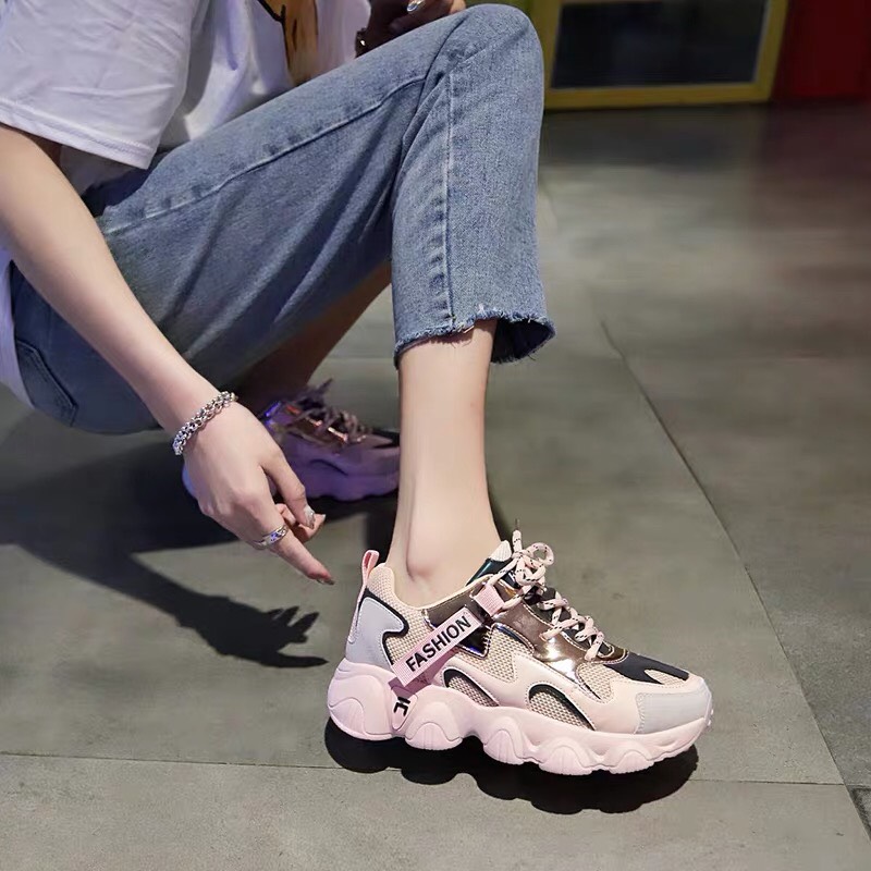 Giầy Nữ sneaker đế cao kiểu dáng thể thao trẻ trung ILa phản quang