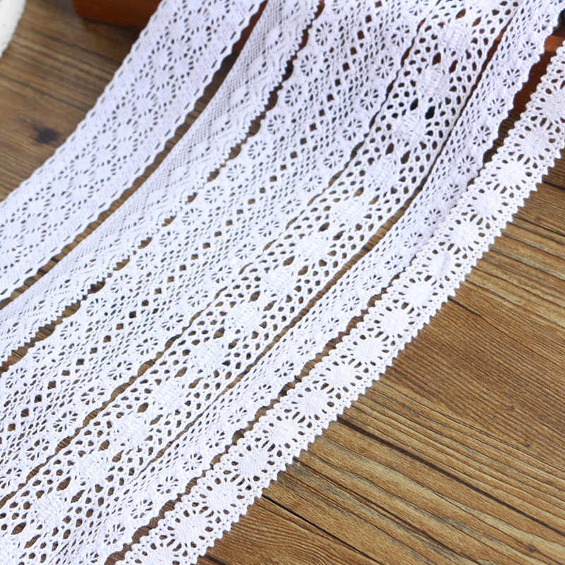 Ruy băng ren trắng cotton - Bản rộng từ 1,1cm - 5cm, dài 02 mét (tùy mẫu)