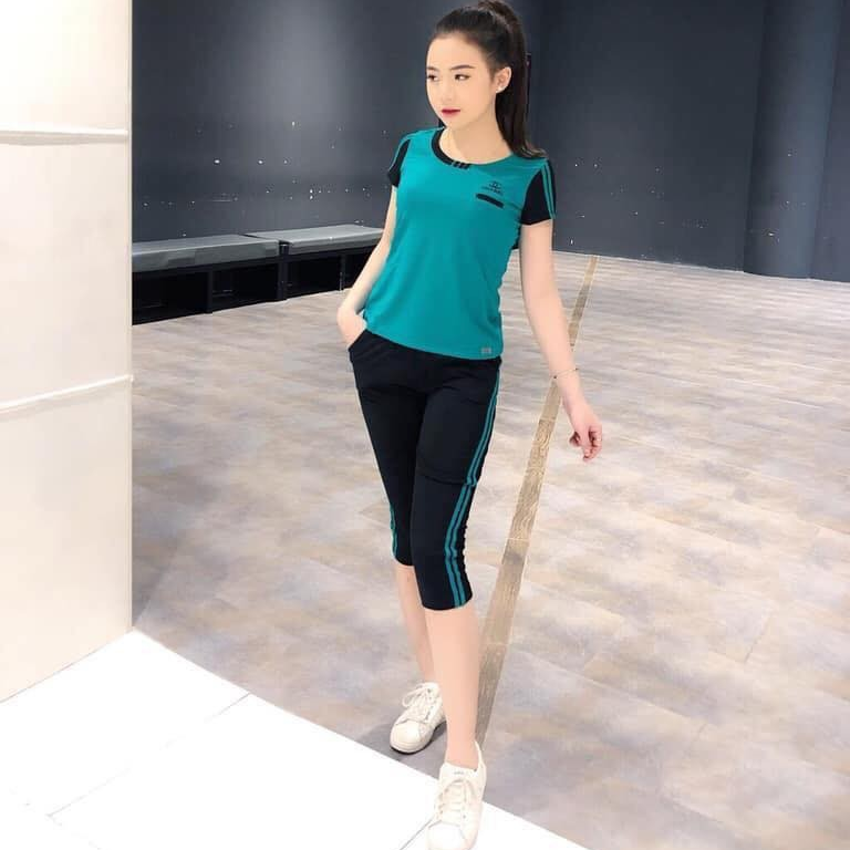 Set bộ lửng thời trang phối màu tay siêu dễ thương