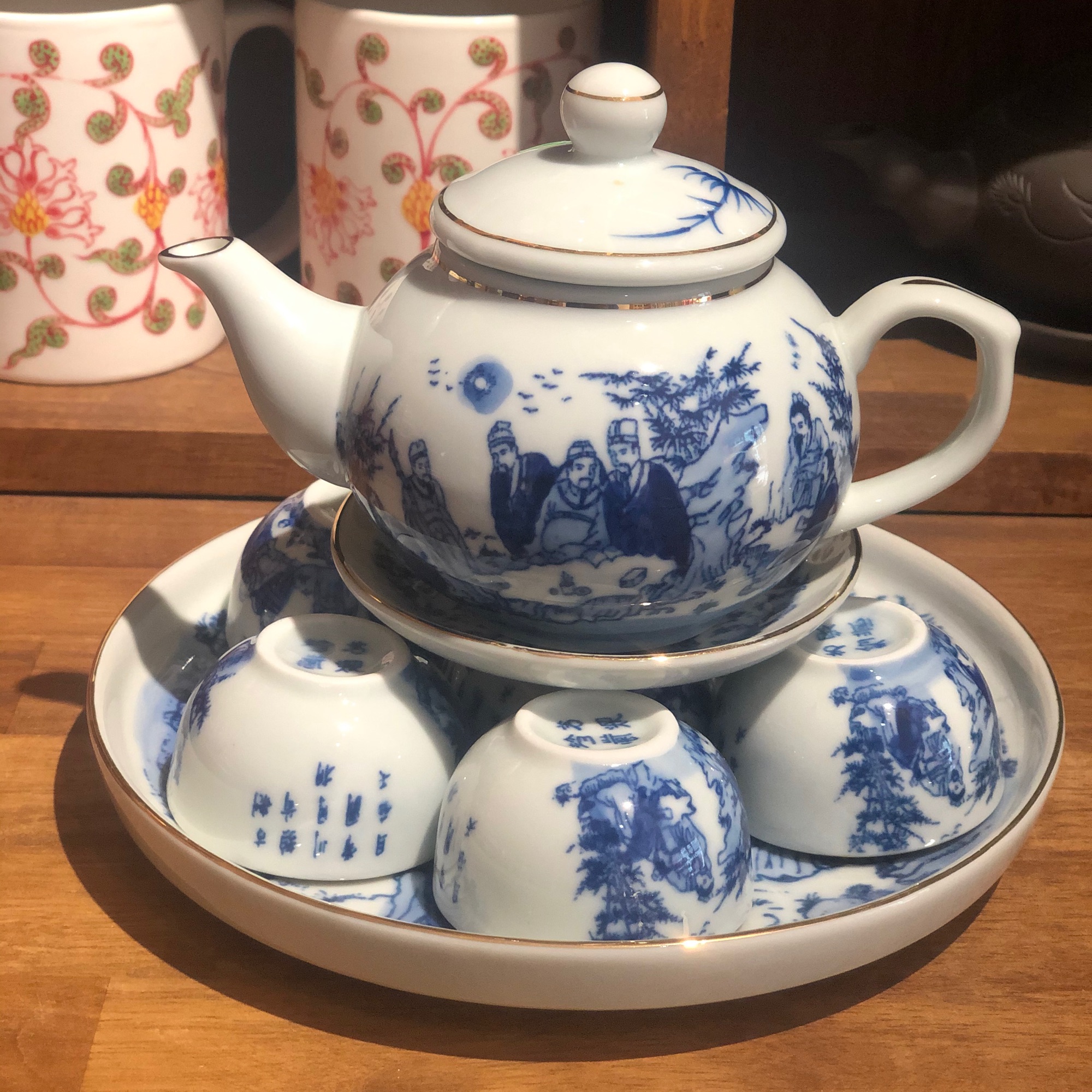 Bộ trà vẽ tích Trúc Lâm Thất Hiền