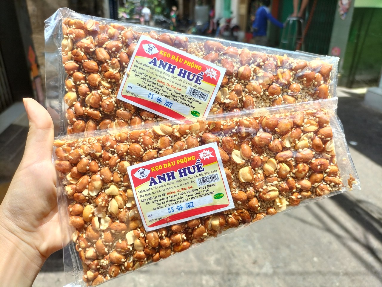 Combo 5 vỉ/ 2 vỉ kẹo đậu phộng mè đặc sản huế