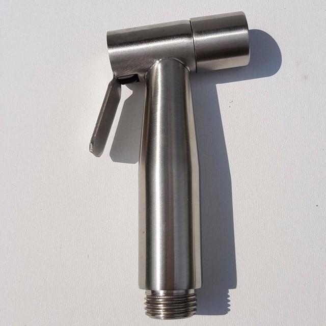 Đầu Vòi Xịt Vệ Sinh Bồn Cầu Không Dây INOX 304 KHÔNG DÂY KHÔNG CÀI tia nước xa mịn có video thử nước