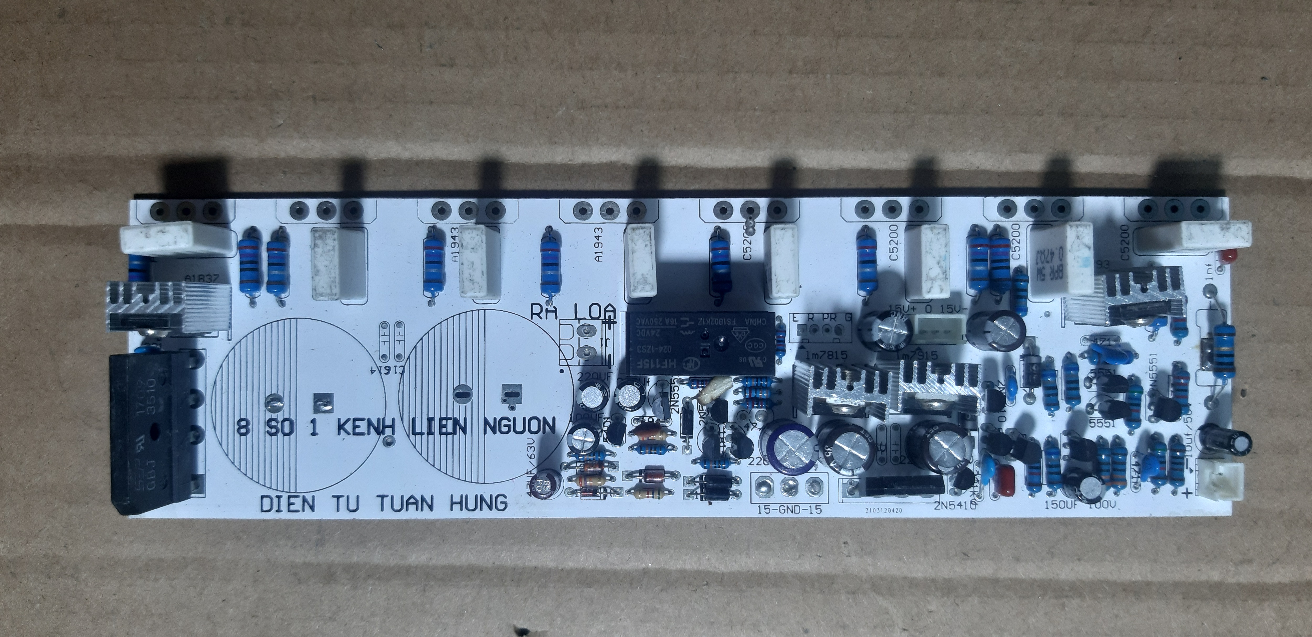 Mạch công suất 8 sò liền nguồn 1 kênh