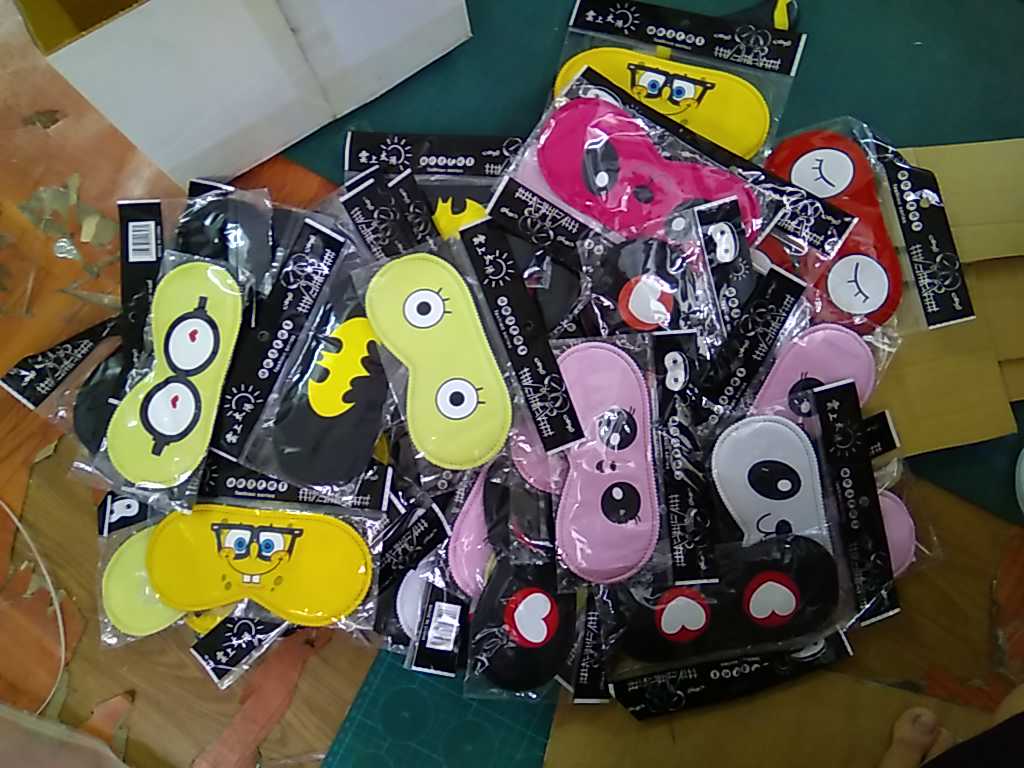 Miếng bịt mắt ngủ 3D có túi gel làm mát họa tiết kute