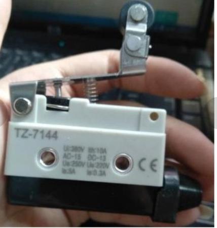 Công tắc hành trình TZ-7144 loại tốt
