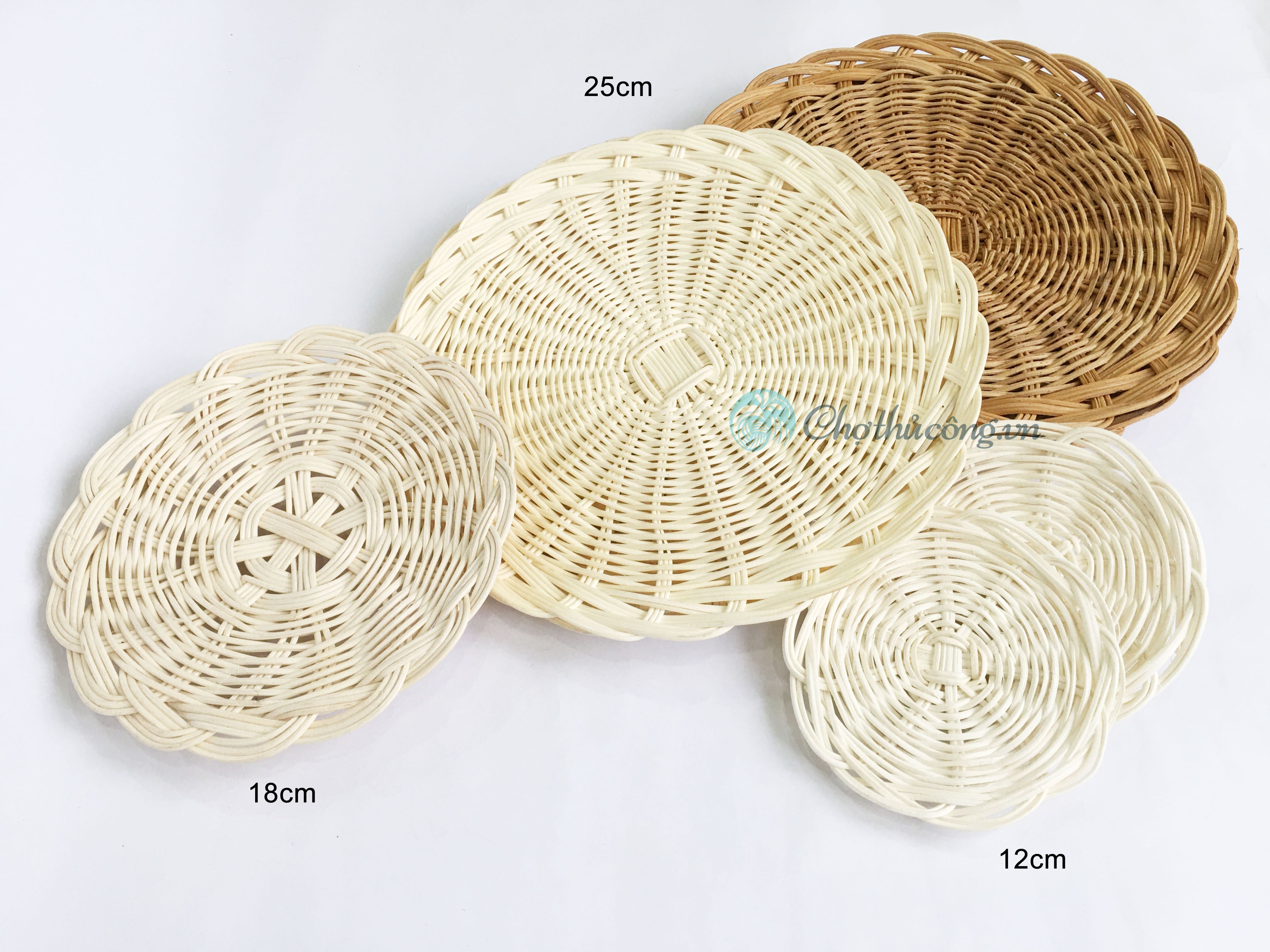 Dĩa mây đan từ mây tự nhiên đĩa mây đan cánh sen đựng đồ ăn lót ly hoặc decor trang trí (KT 12cm / 18cm / 25cm)