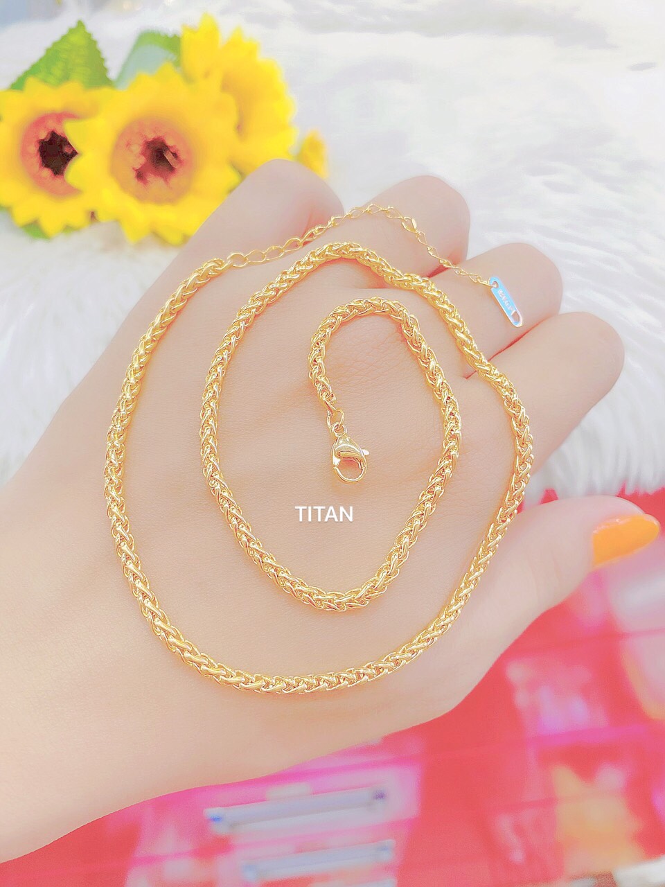 Dây chuyền titan khoen lật siêu xinh không đen không rĩ DTT01