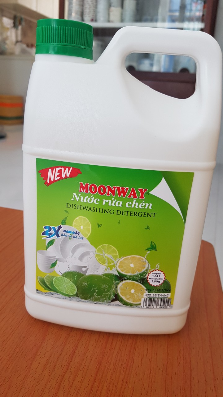 HCMNước rửa chén MOONWAY Hương Chanh 1,5 lit