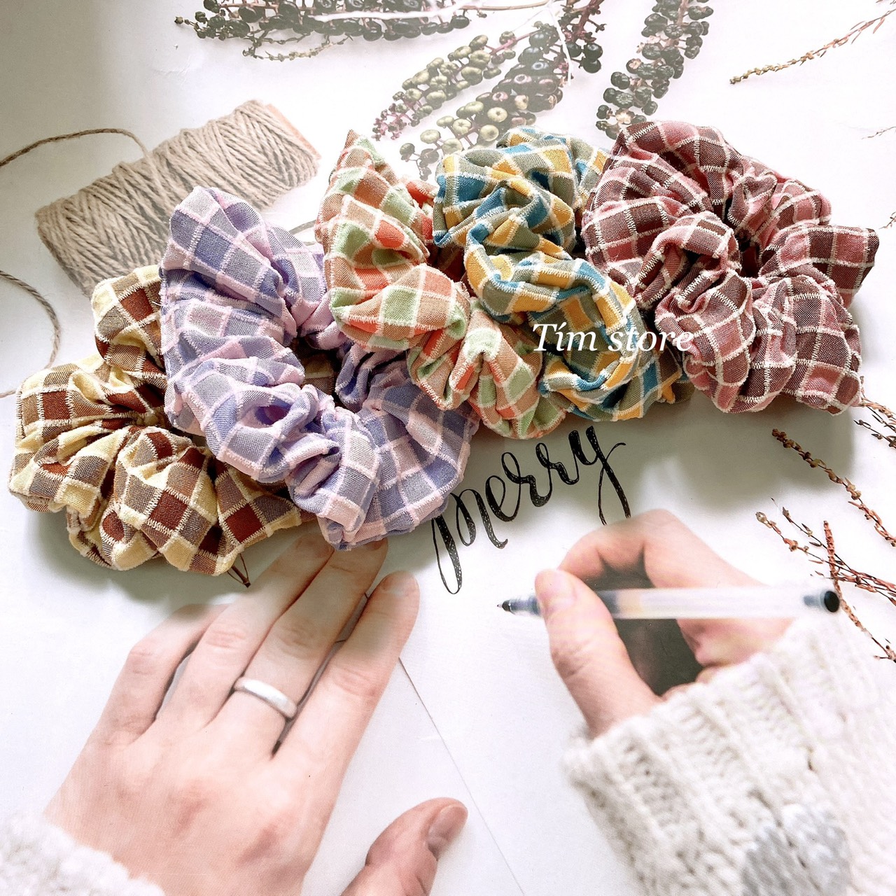 {Ảnh thật} SCRUNCHIES CARO NHUNG VINTAGE MẪU MỚI, CỘT TÓC MÀU HOT TREND, PHONG CÁCH ULLZANG
