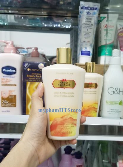 Sữa Dưỡng Thể Victoria's Secret Amber Romance 250ml