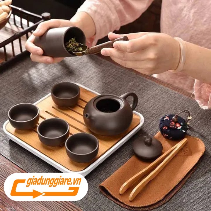 BỘ ẤM TRÀ xách tay cao cấp tách pha chè gốm đẹp bộ bình chà đất nung tử sa kèm túi xách đi du lịch - giadunggiare.vn
