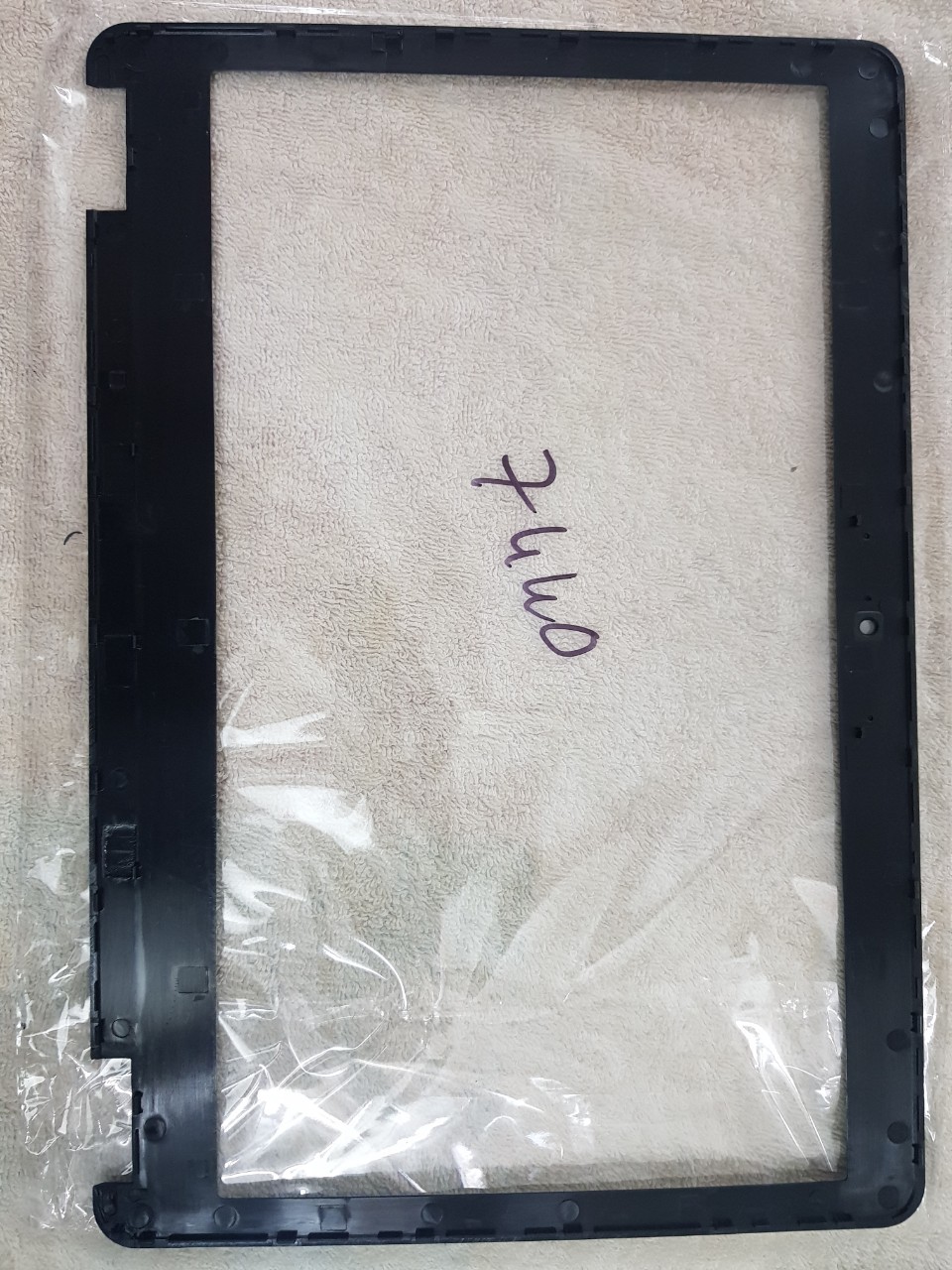 Mặt B vỏ laptop dell latitude E7240 -E7440 - Viền màn hình dell E7240 - E7440