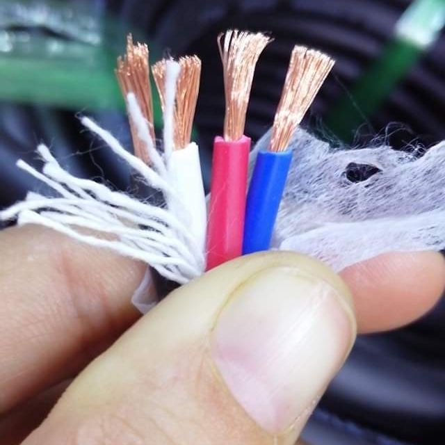 Dây loa 4 ruột phi 2.5 đồng nguyên chất - 5 mét