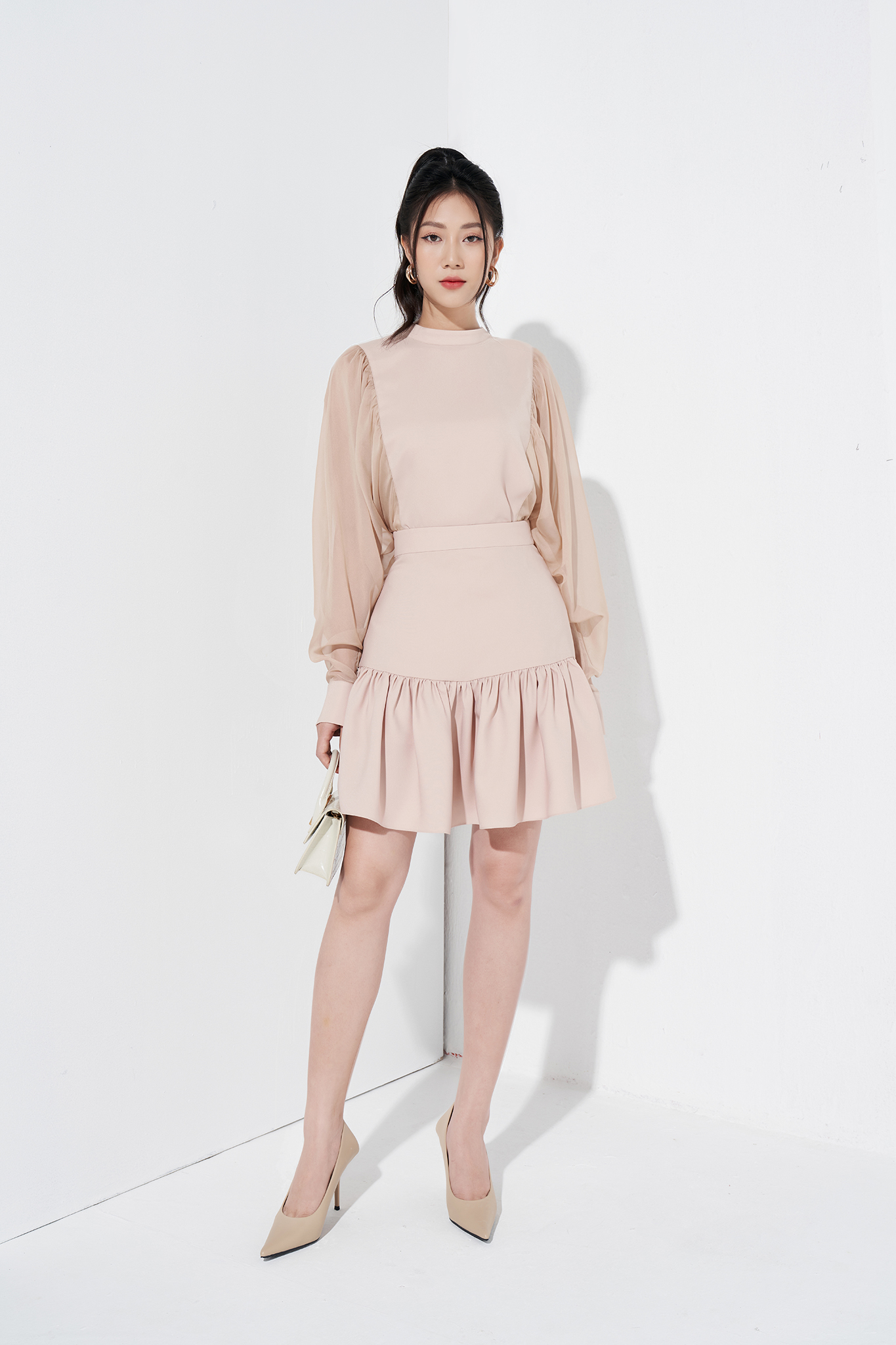 Chân váy lụa ngắn đuôi cá lady me by eva de eva 21acvo010b