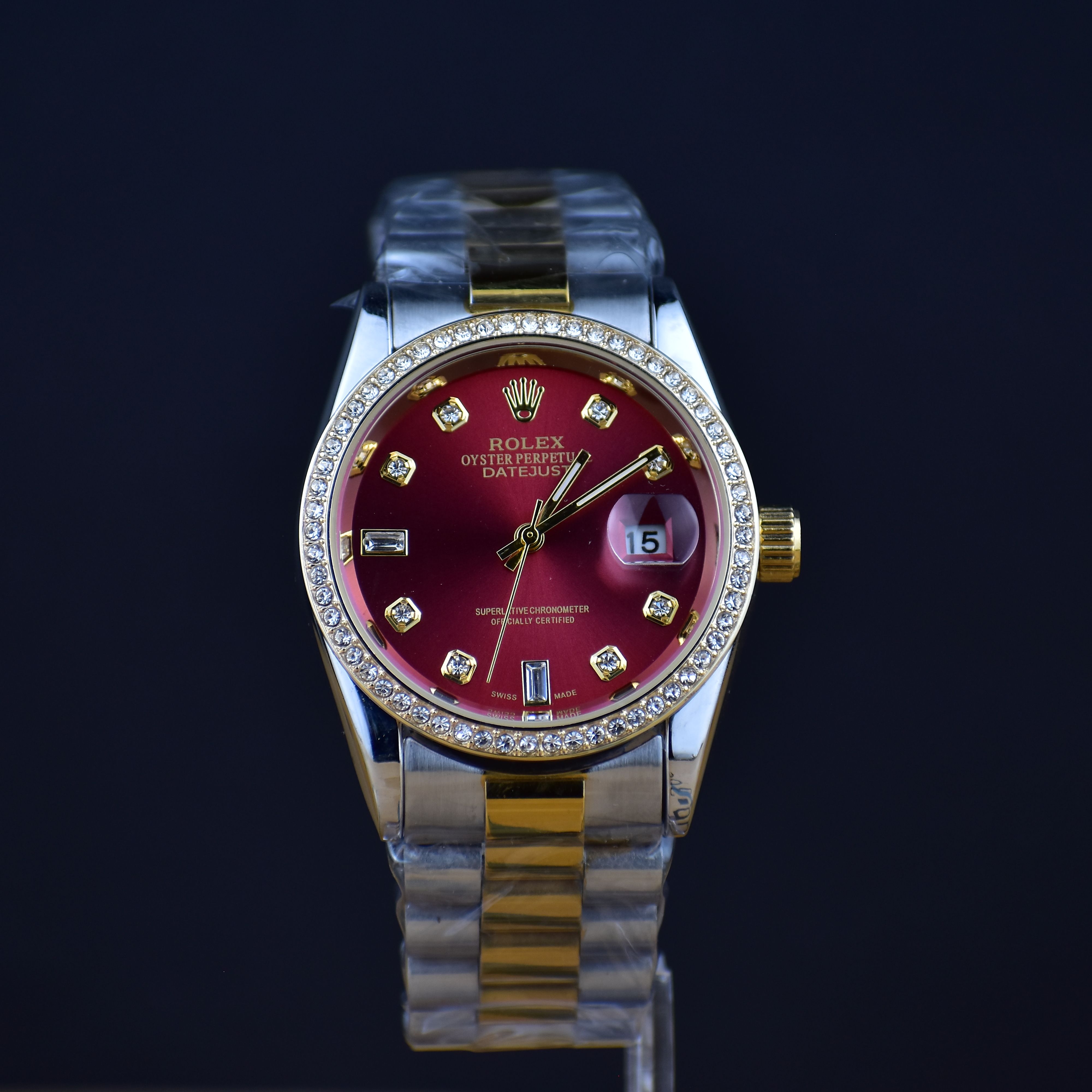 Đồng Hồ Rolex ROL9 Mặt màu đỏ viền đính đá - Chống Nước Chống Xước Bền Đẹp Chất Liệu Thép Không Gỉ