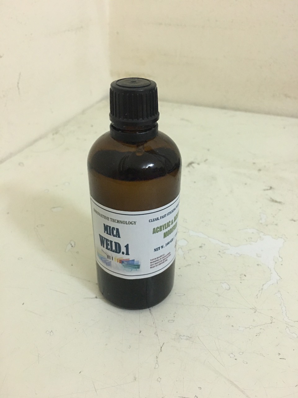 Keo dán mica Weld1