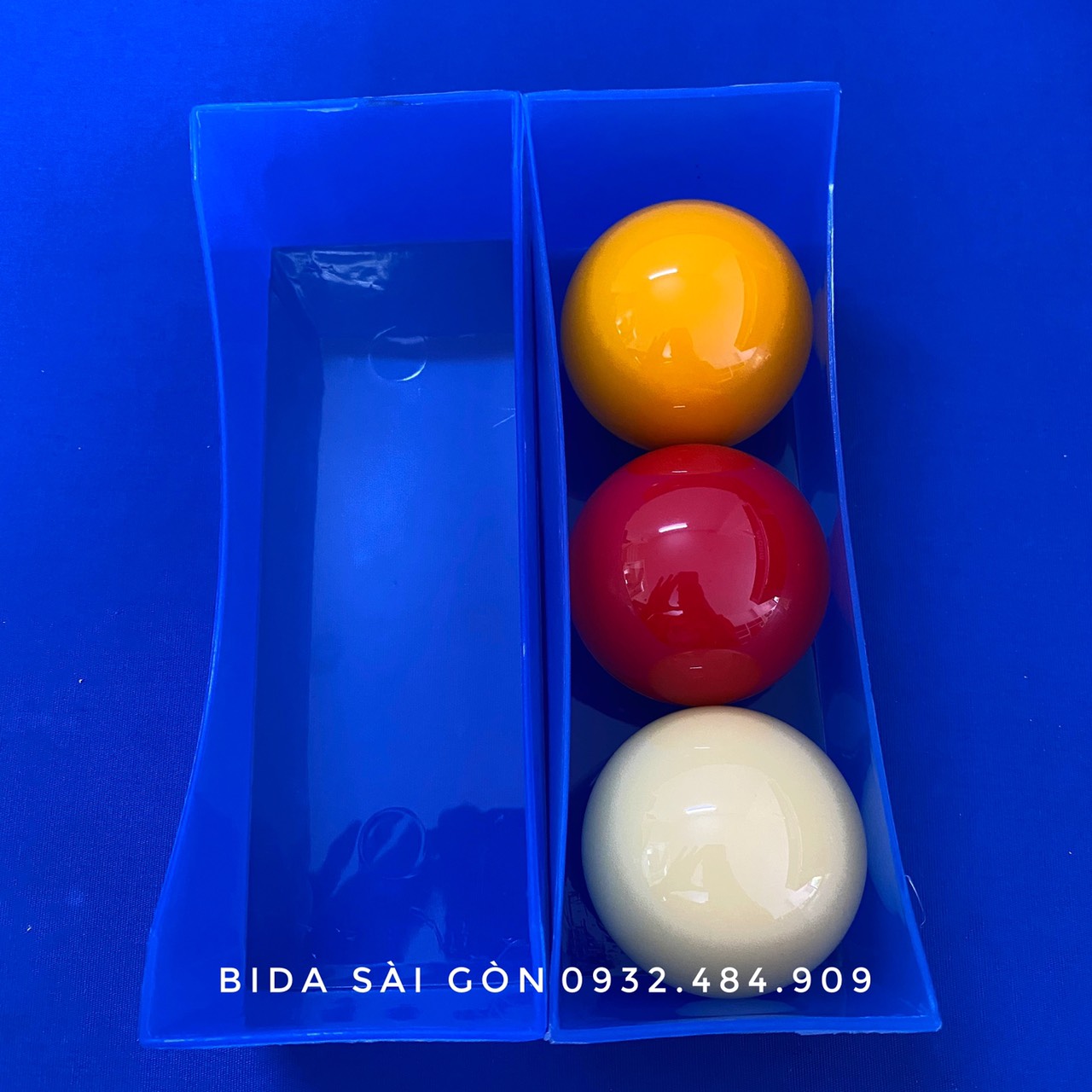Hộp nhựa đựng bóng bida
