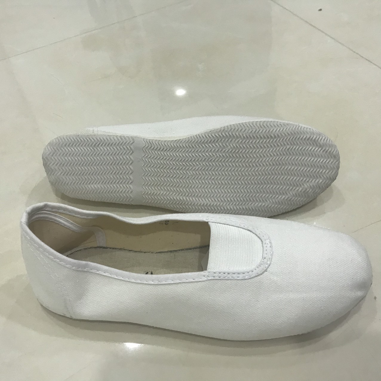 Giày múa bale không dây