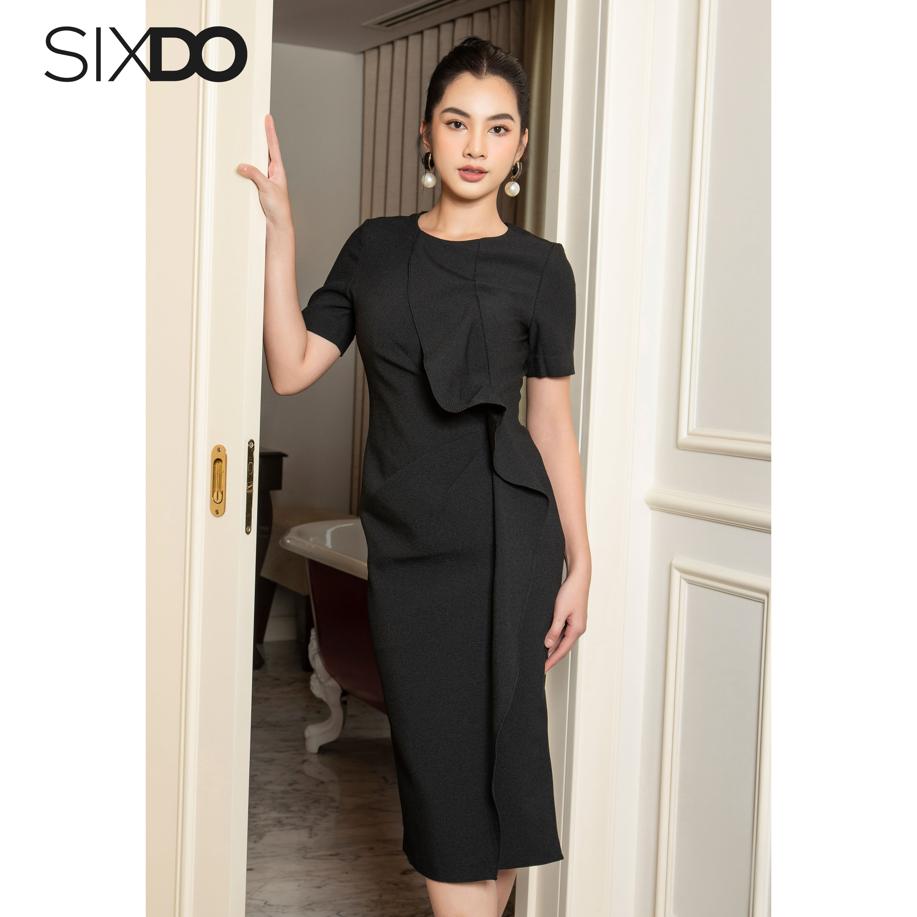 Đầm đen ngắn tay phối bèo thanh lịch SIXDO