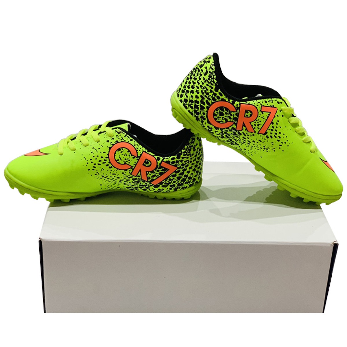 Giày Đá Bóng CR7 Loang May Toàn Bộ Đế Nhiều Màu Giá Rẻ