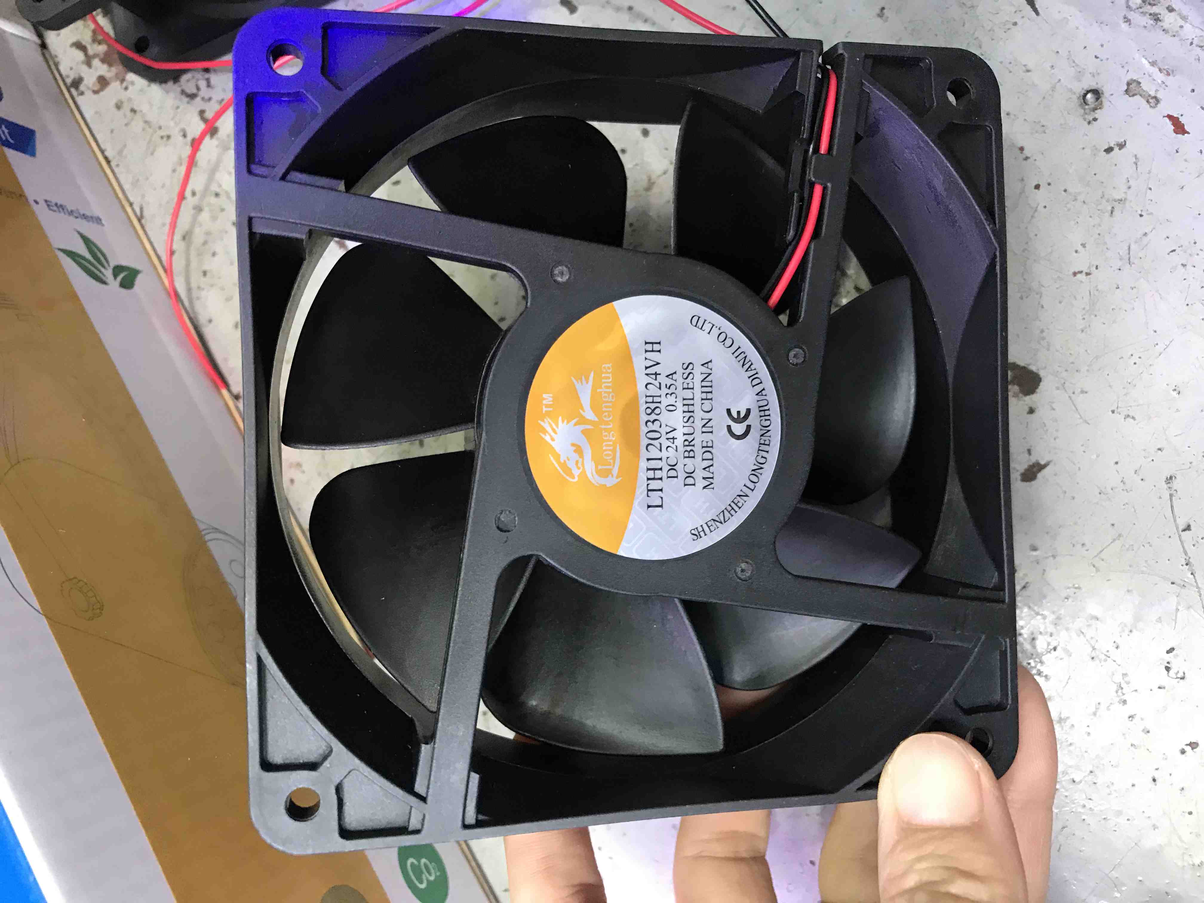 Quạt làm mát 24v 12x12x5 - quatlammat24v