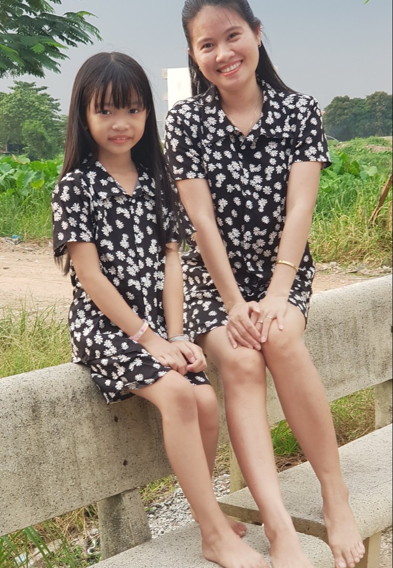 Quần áo mặc nhà, đủ size cả gia đình, vải lụa, mẫu cúc họa mi hot trend