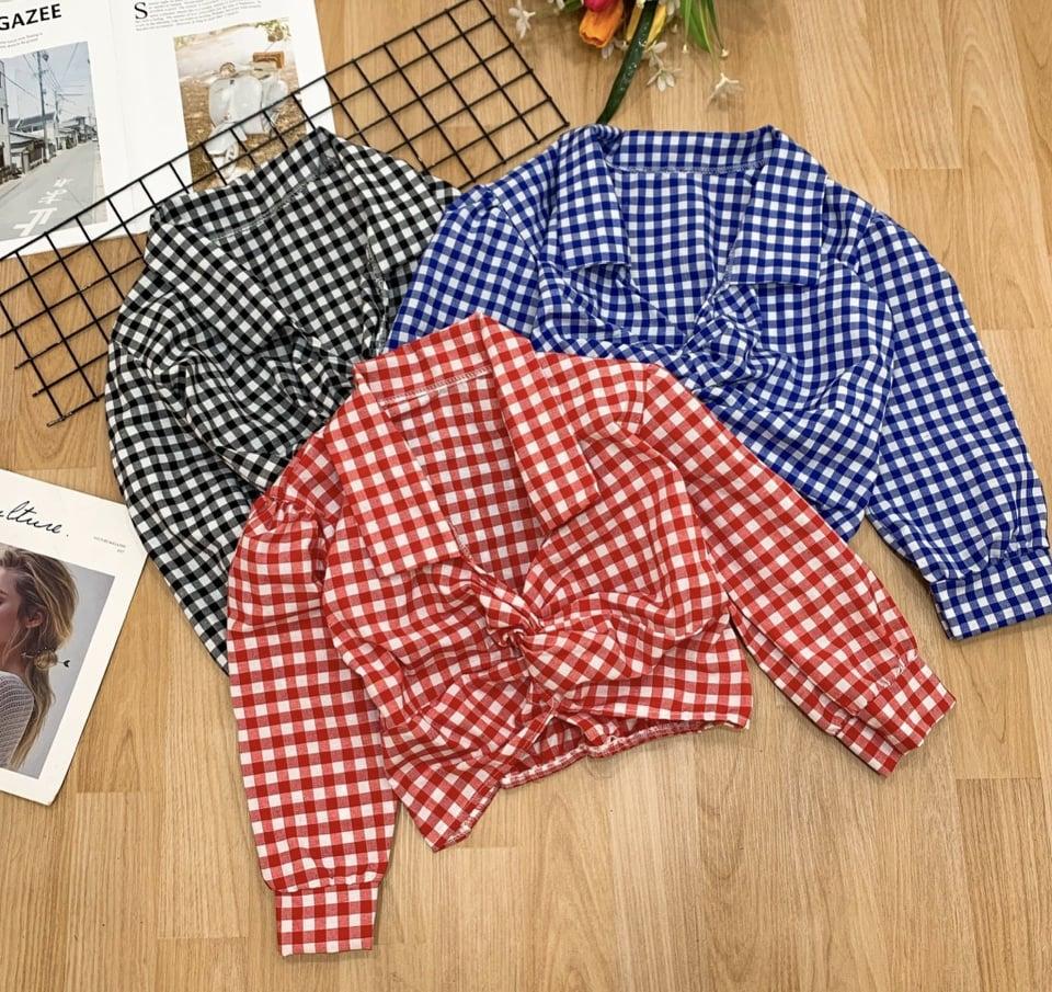 Áo kiểu caro xoắn ngực tay phồng thời trang TTKX0330