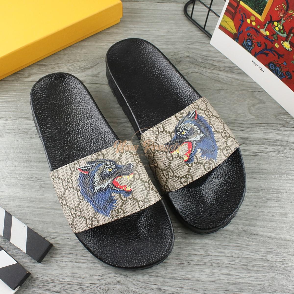 Dép quai Ngang Đế Răng Cưa mác Sói Sáng đẹp, hot trend