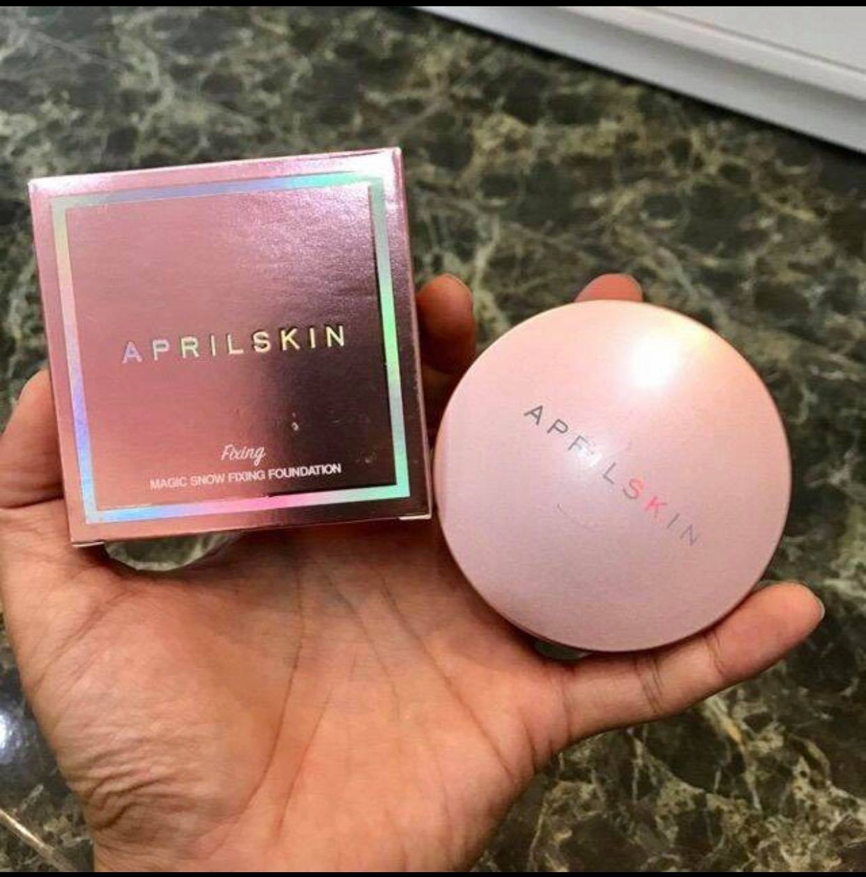 Phấn nước thần thánh April Skin hồng - Hàn Quốc hàng mới