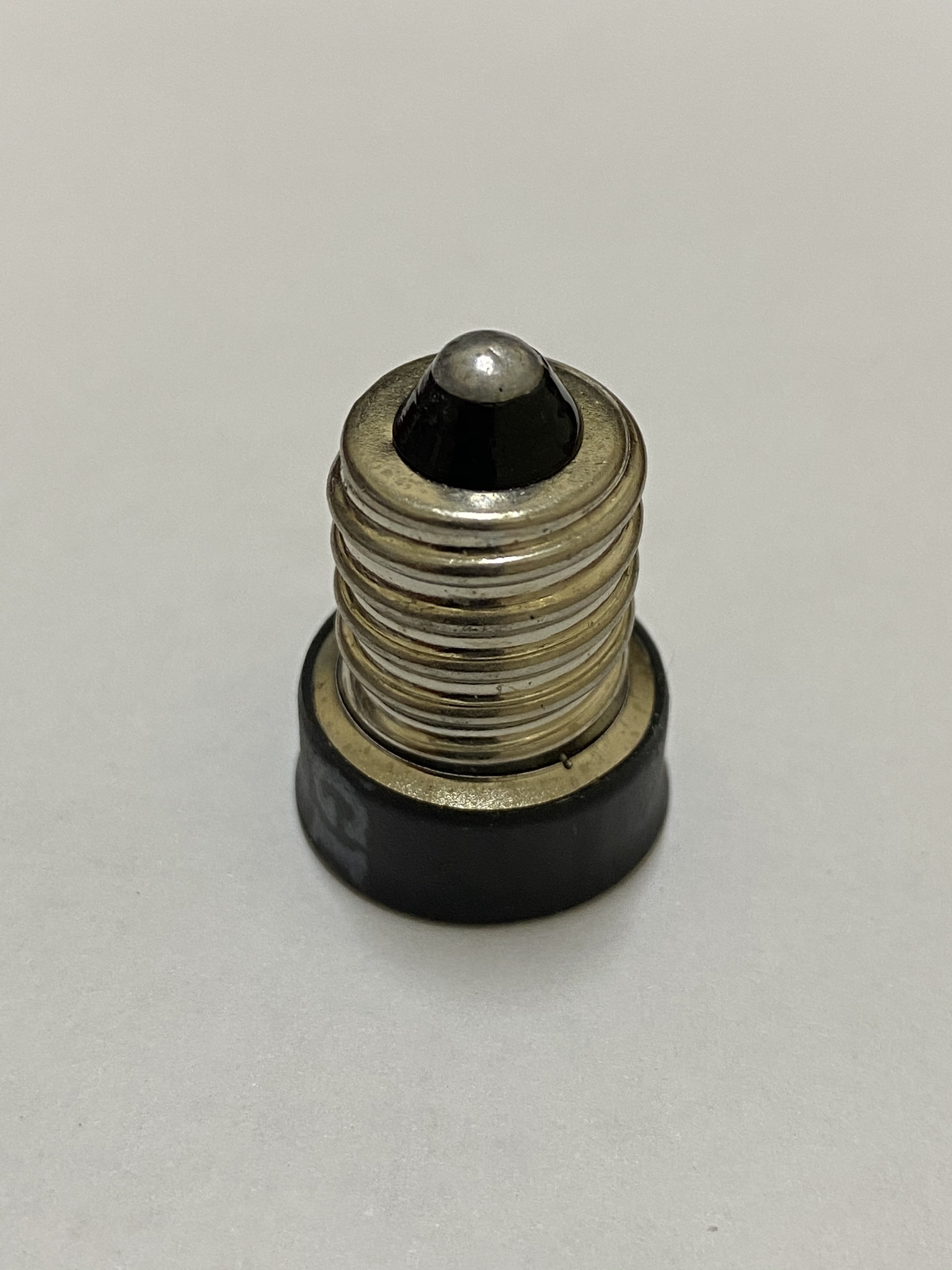 [HCM]Đui đèn E14 sang E12- Mẫu 2