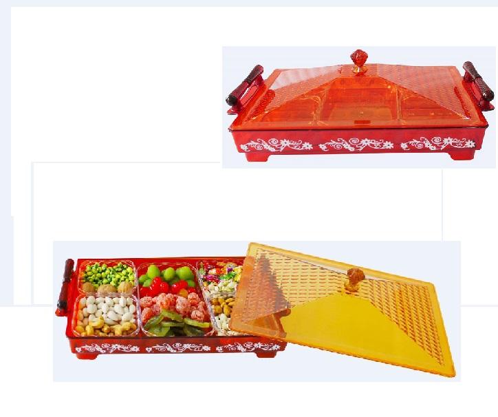 Khay đựng bánh mứt nhiều ngăn chữ nhật độc đáo