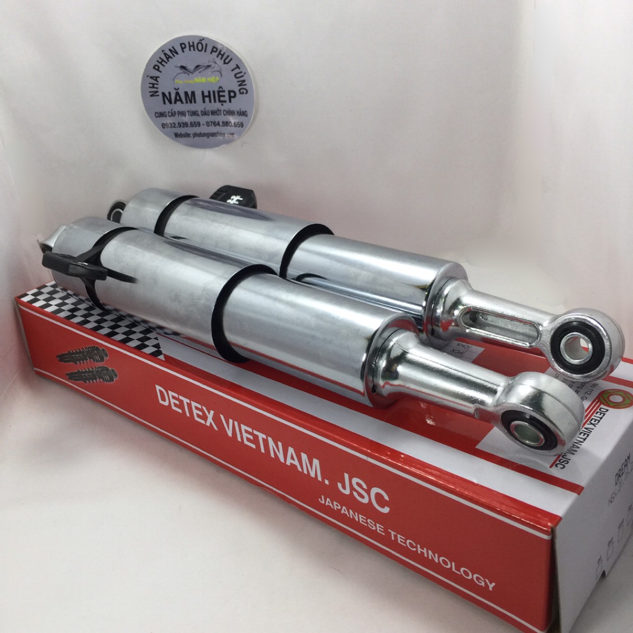 Phuộc sau xe máy dream