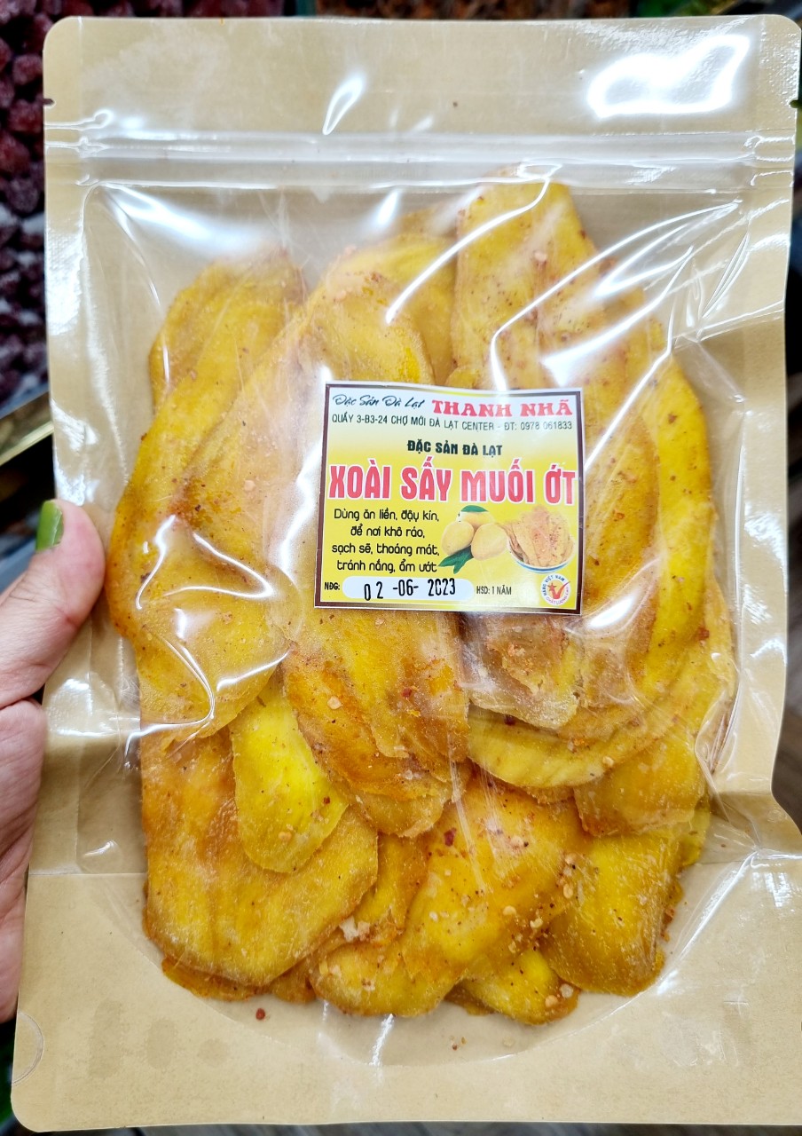 500gr xoài sấy muối ớt chua cay mềm dẻo