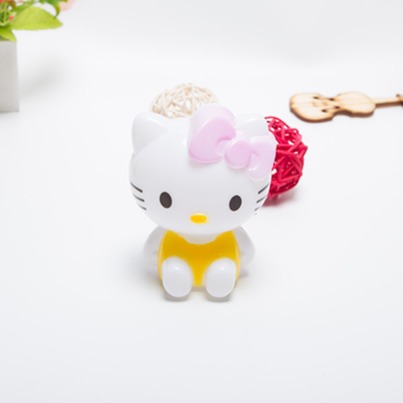 Đèn ngủ LED hoạt hình Hello Kitty điều khiển tắt mở bằng công tắt màu ngẫu nhiên