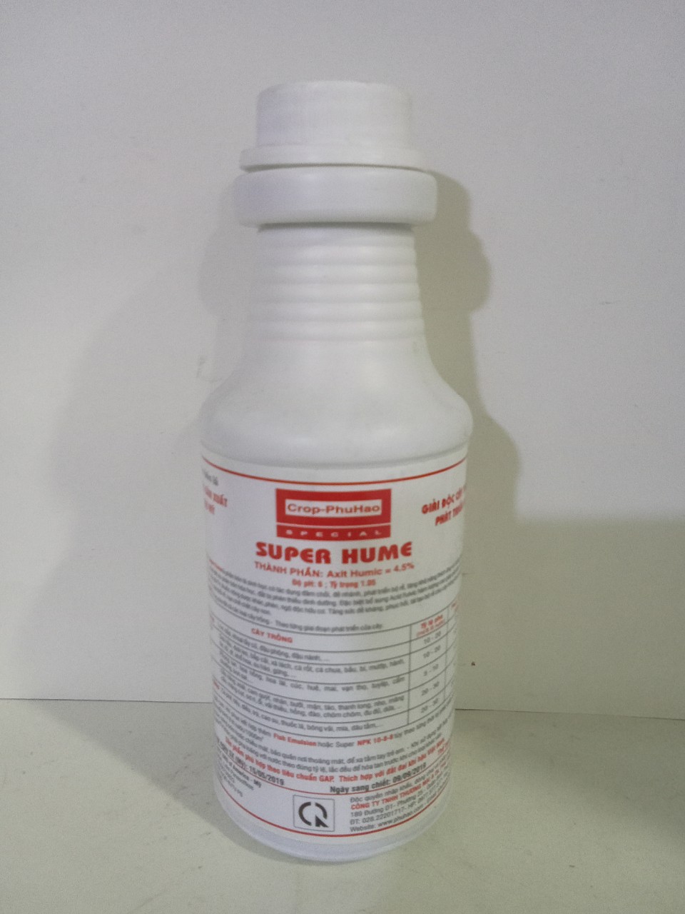 Super Hume chai 250 ml Phân bón lá giải độc cho cây trồng