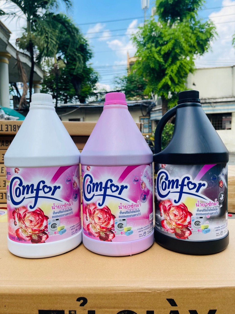 Nước giặt xả comfor thái 3800ml