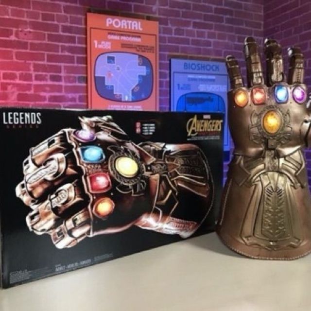 Găng Tay Vô Cực Thanos Avenger / Iron Man Phát Sáng