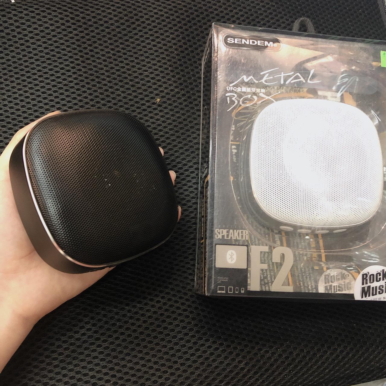 Loa bluetooth sendem f2