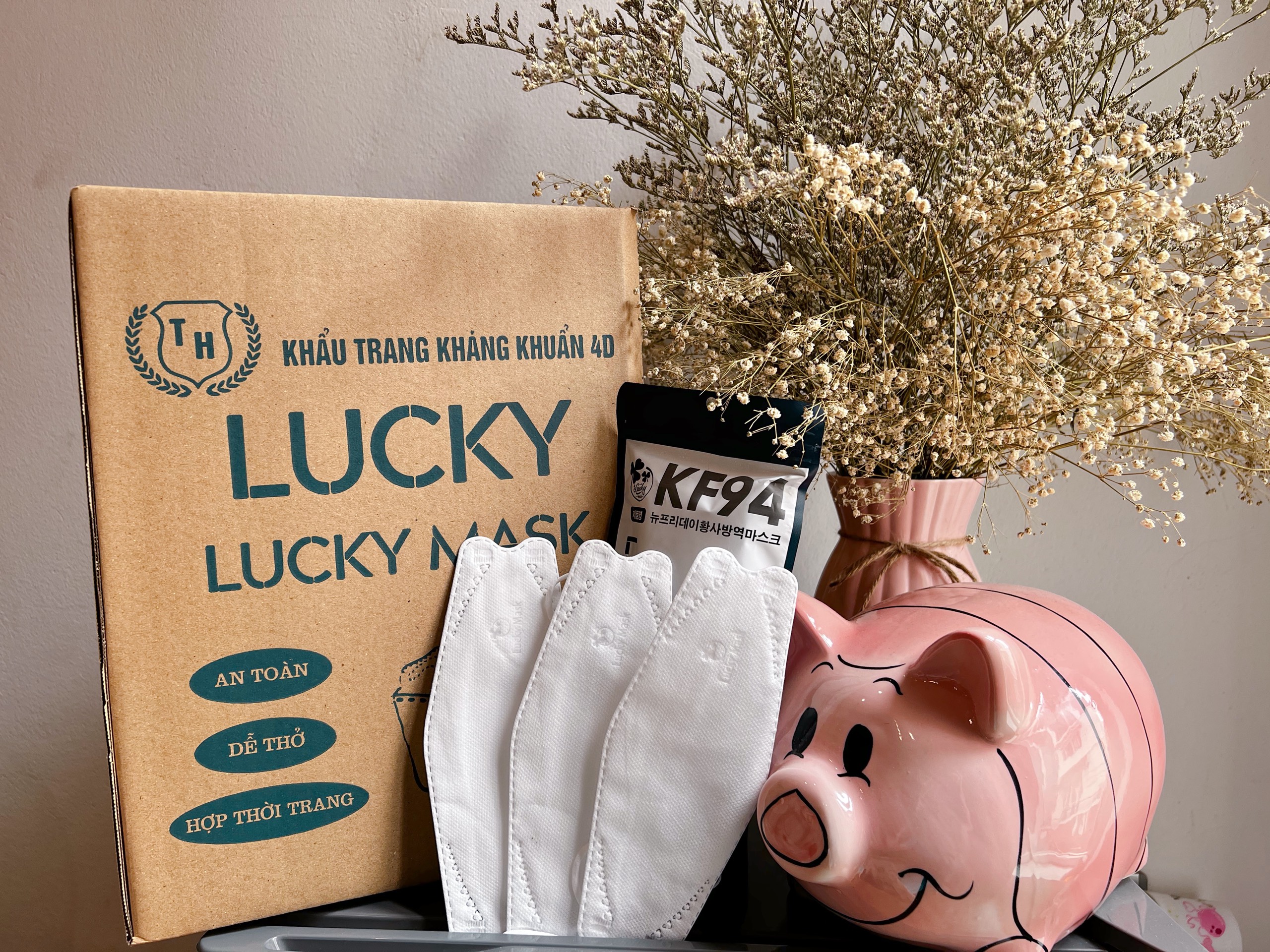 Sỉ thùng 300 chiếc khẩu trang y tế KF94 công nghệ Hàn Quốc mỗi túi đóng 10 cái