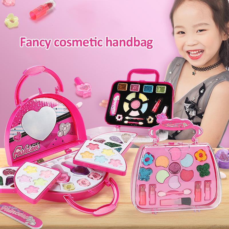Set đồ chơi trang điểm không độc hại cho bé gái