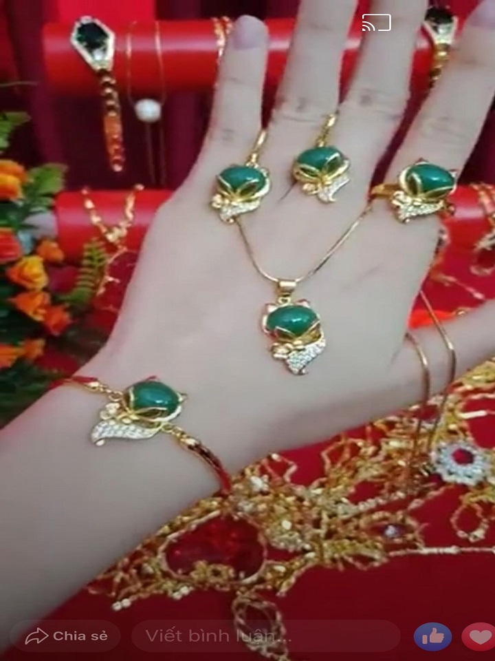 Bộ trang sức hồ ly đá xanh