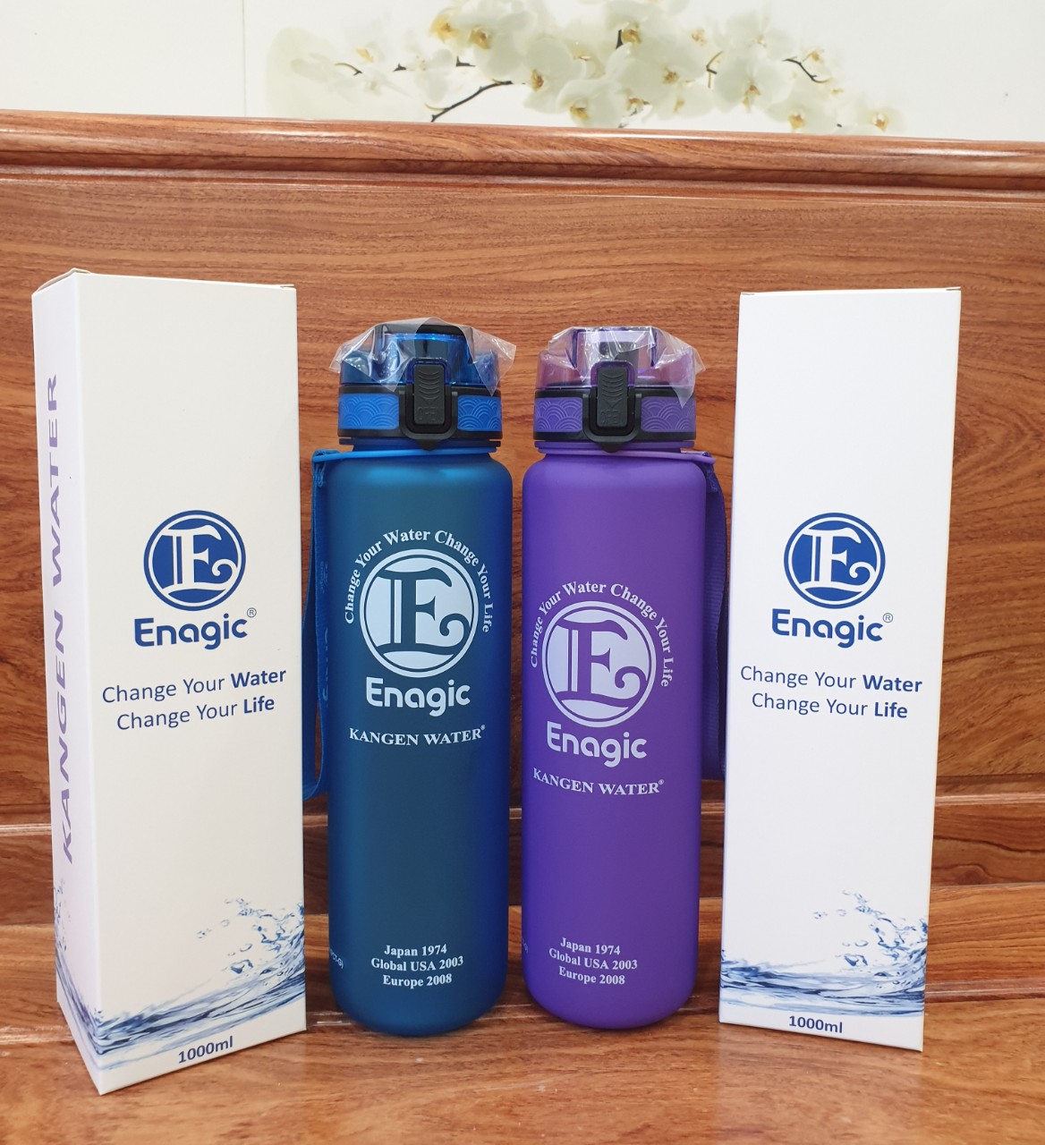 Bình enagic đựng nước ion kiềm dung tích 1000ml 2 màu tím và xanh dương