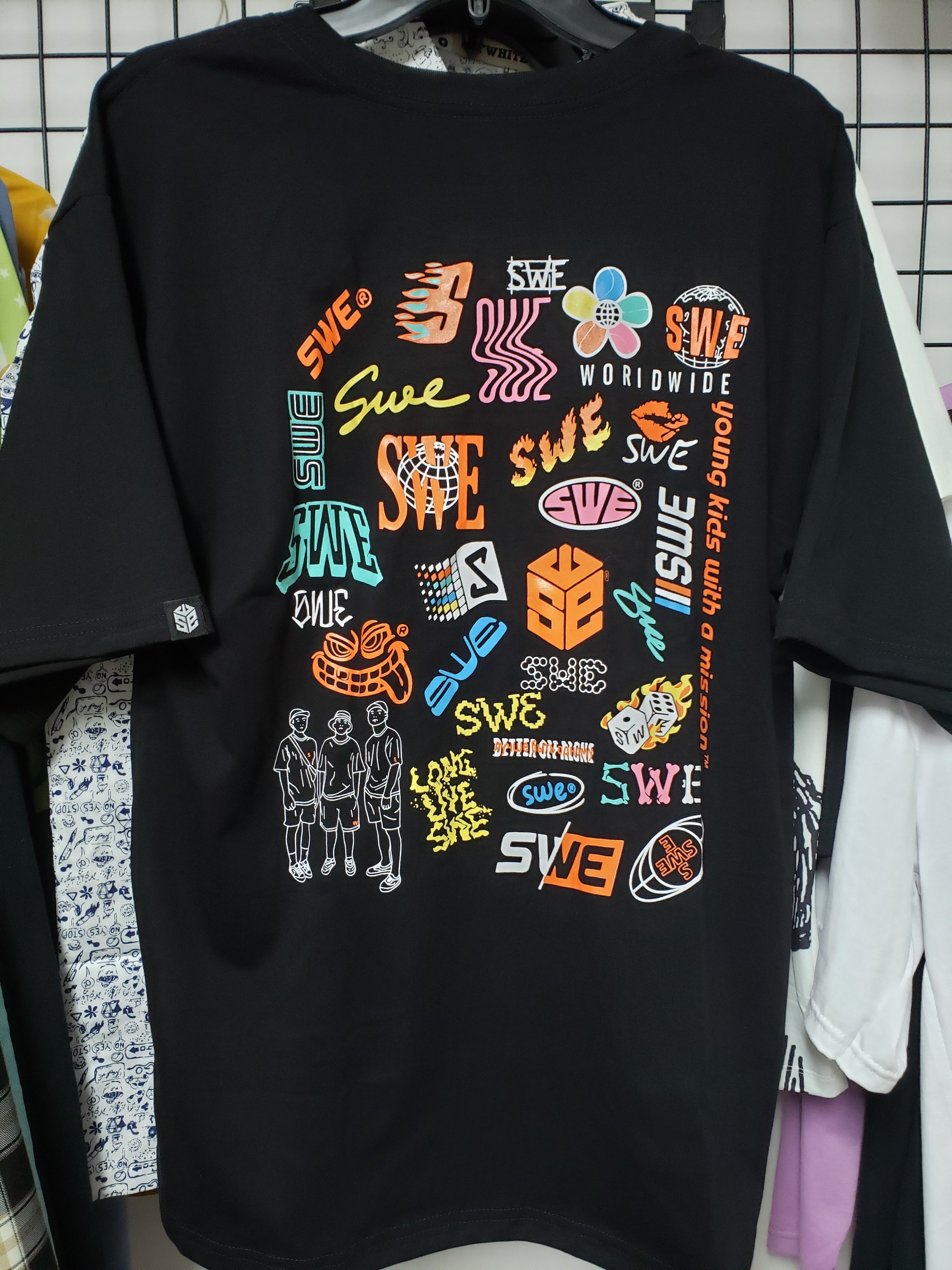 [HleeStore] ÁO THUN SWE LOGOS UNISEX (ĐEN, TRẮNG)