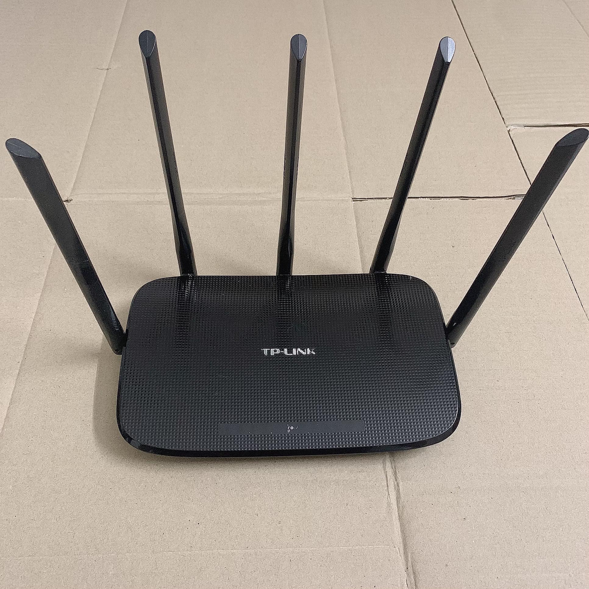 Bộ Phát Wifi TPlink 5 Râu WDR6500 - AC1.350Mbs, Băng tần kép