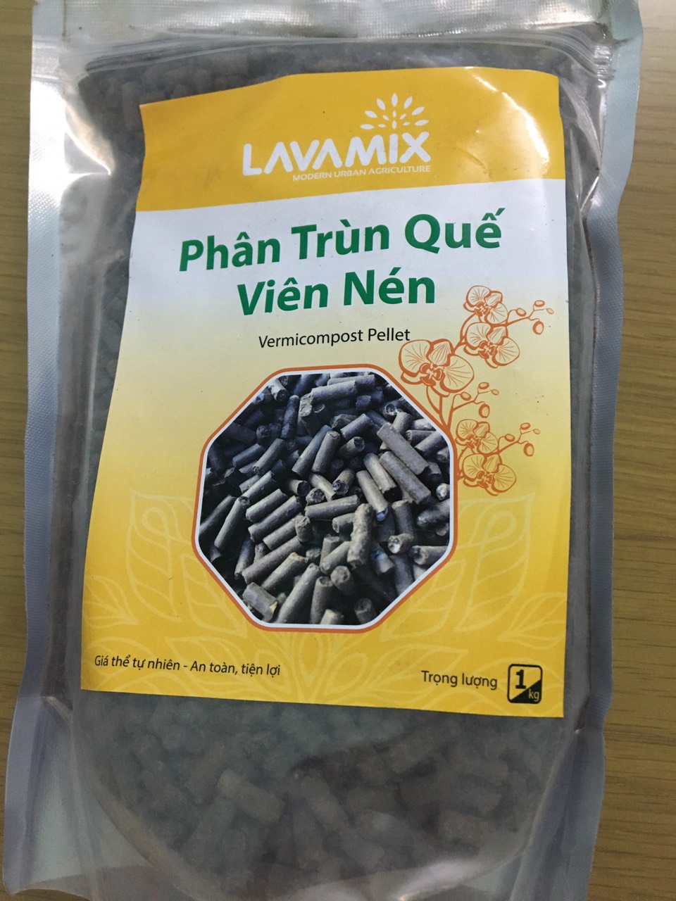 Phân trùn quế viên nén lavamix gói 1kg
